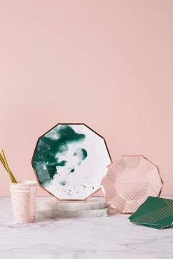 Harlow + Grey Manhattan - Emerald Green Watercolor Large Paper Plates