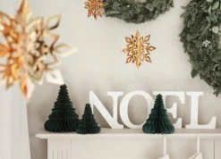 PartyDeco Backdrops Hanging 3D Gold Snowflakes - 6 Pk