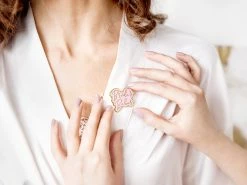 PartyDeco Brides Babes Enamel Badge