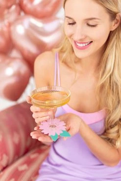 PartyDeco Bridal Shower/Hens Party Flower Wine Glass Drink Tags 10 Pack