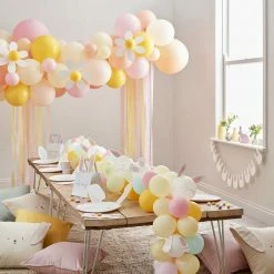 Favor Lane Bunny Face Bunting Paper Garlands + Buntings