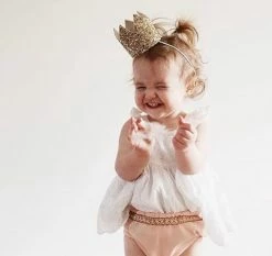 Favor Lane Bridal Shower/Hens Party Gold Glitter Felt Birthday Crown